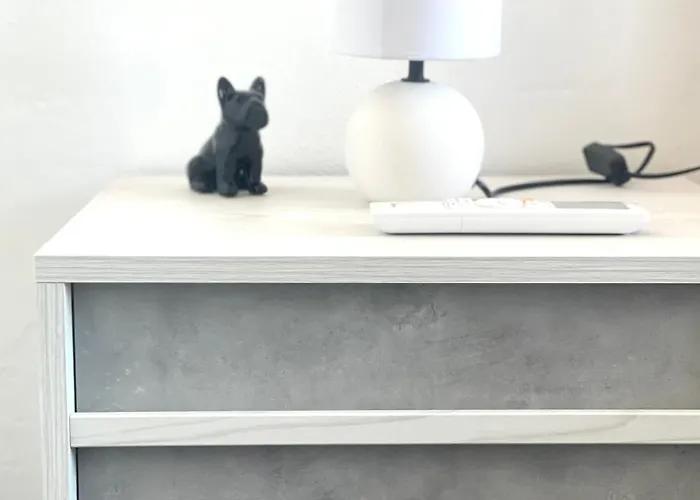 Appartamento The Luxe By Maiden Art Arona